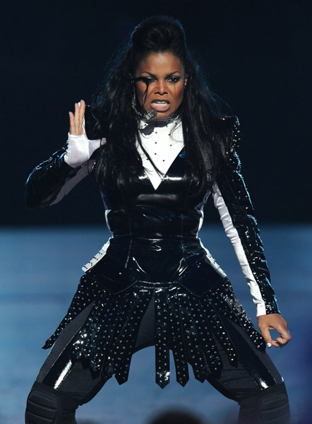 Posted in Janet Jackson | Tagged: Janet Jackson's VMA's performance | 11 